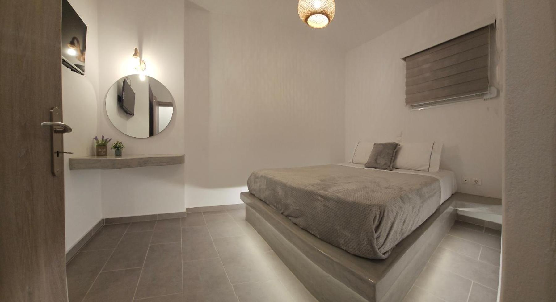 Litmus Apartment Fira  Exterior photo